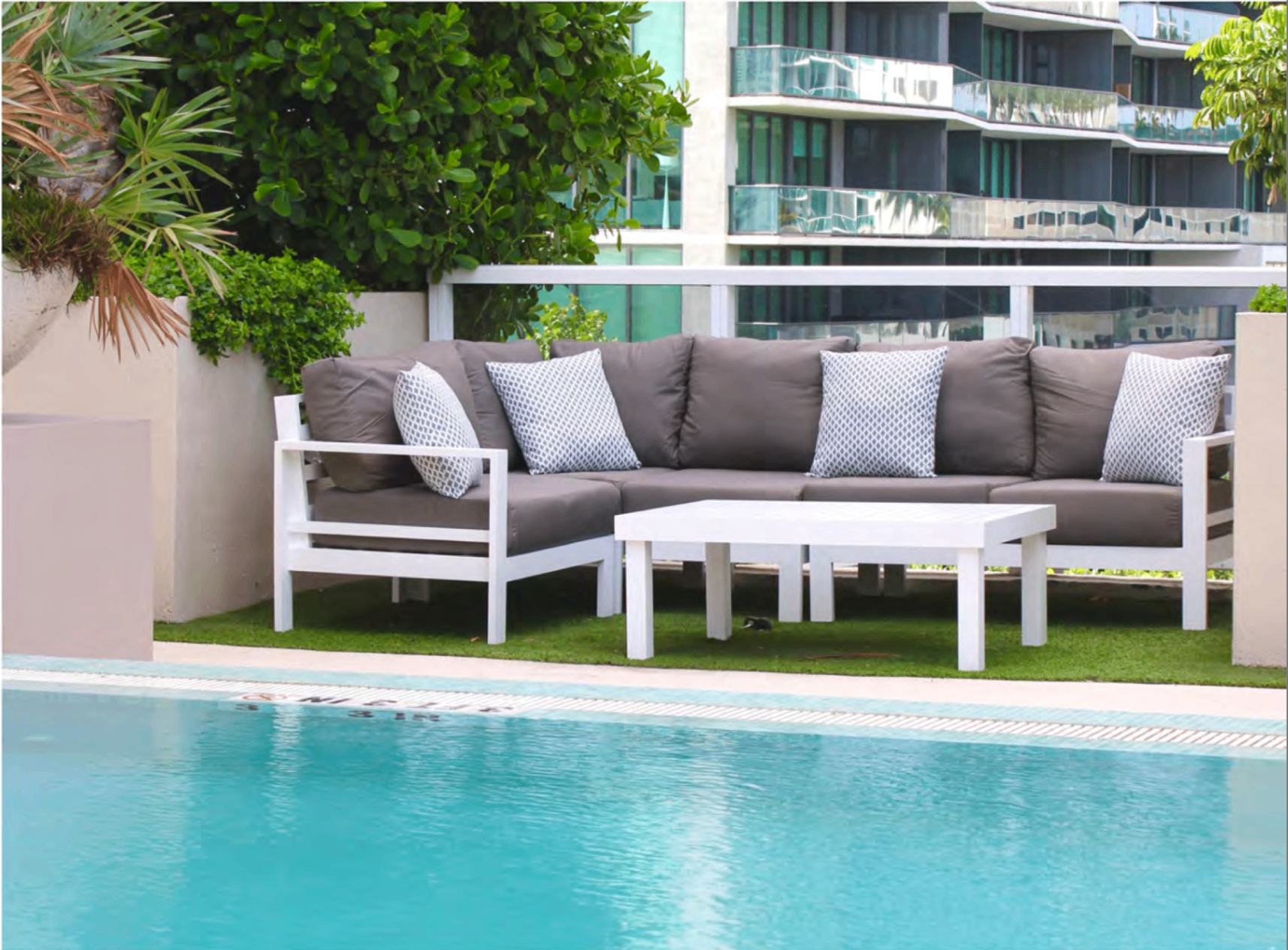 Outdoor Patio Emporium poolside living set